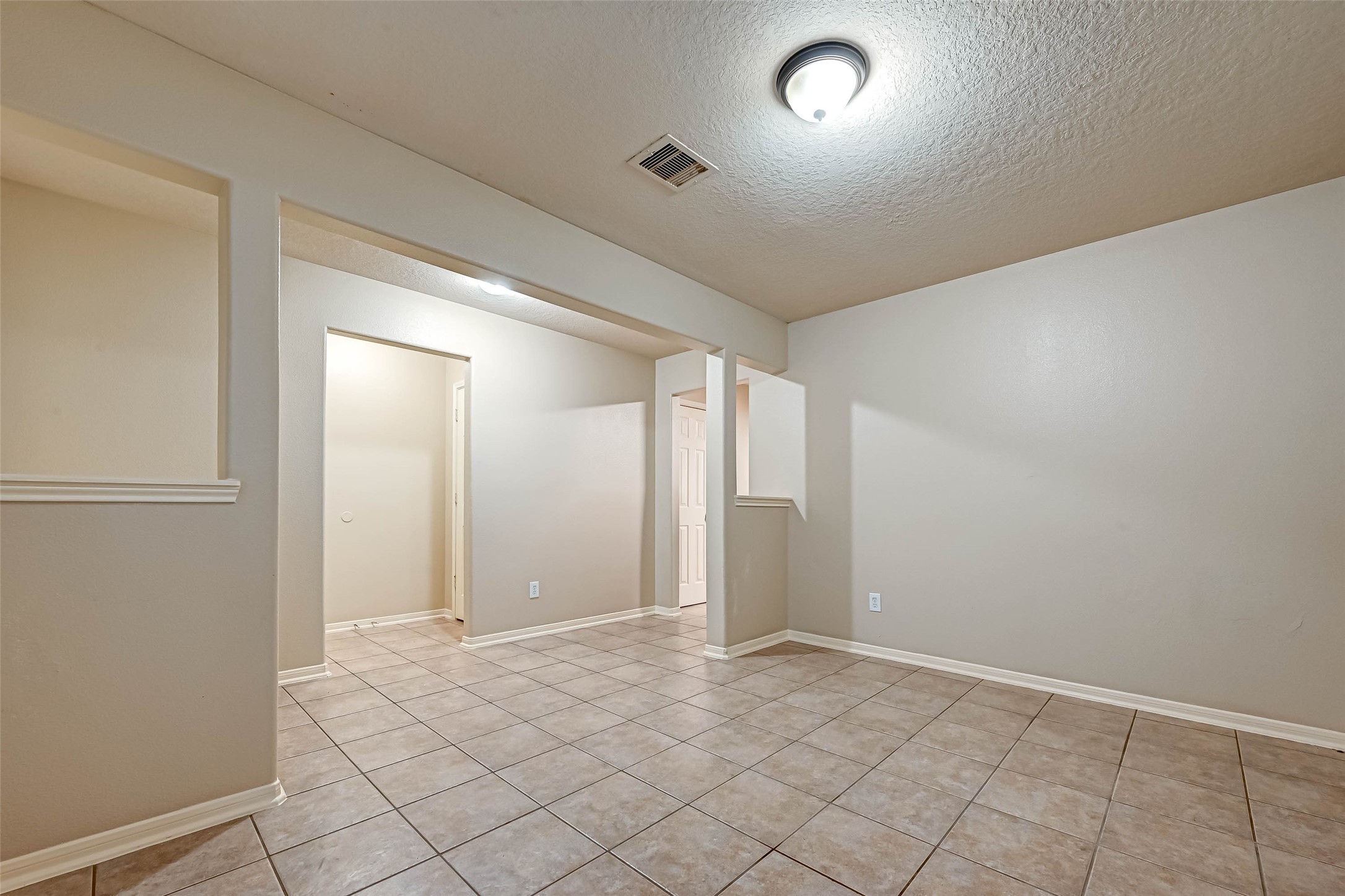 3522 Clipper Winds Way Houston, TX 77084 - Photo 11 of 48 a view of an empty room