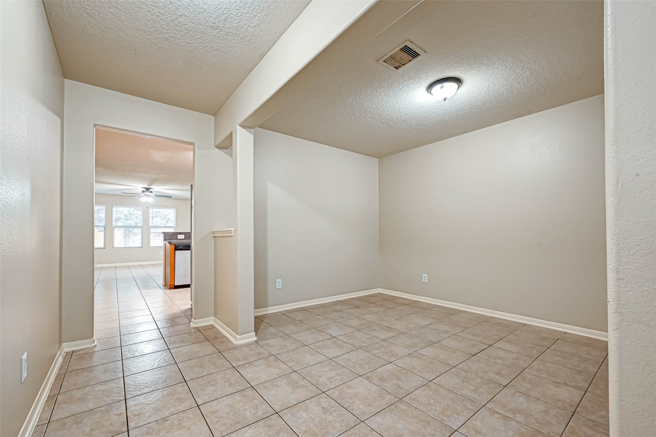 3522 Clipper Winds Way Houston, TX 77084 - Photo 8 of 48 a view of a hallway