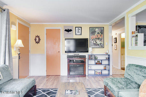 158 Notch Road North Adams, MA 01247 - Photo 6 of 13 158 notch living room 2