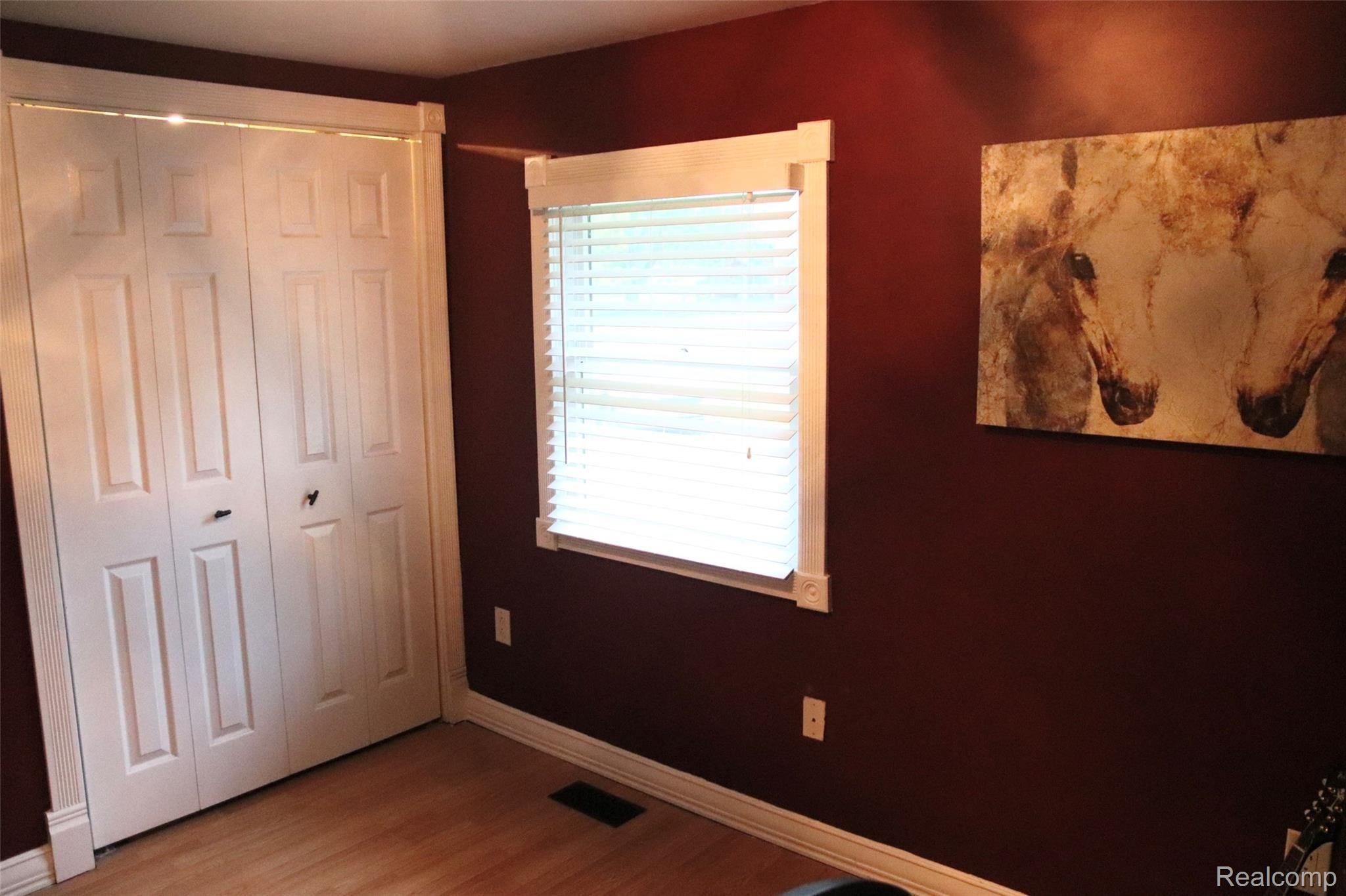 23631 Elwell Road Belleville, MI 48111 - Photo 17 of 25 40662FB4-1E03-46EF-9922-14EDA31A806F_1_201_a.jpeg