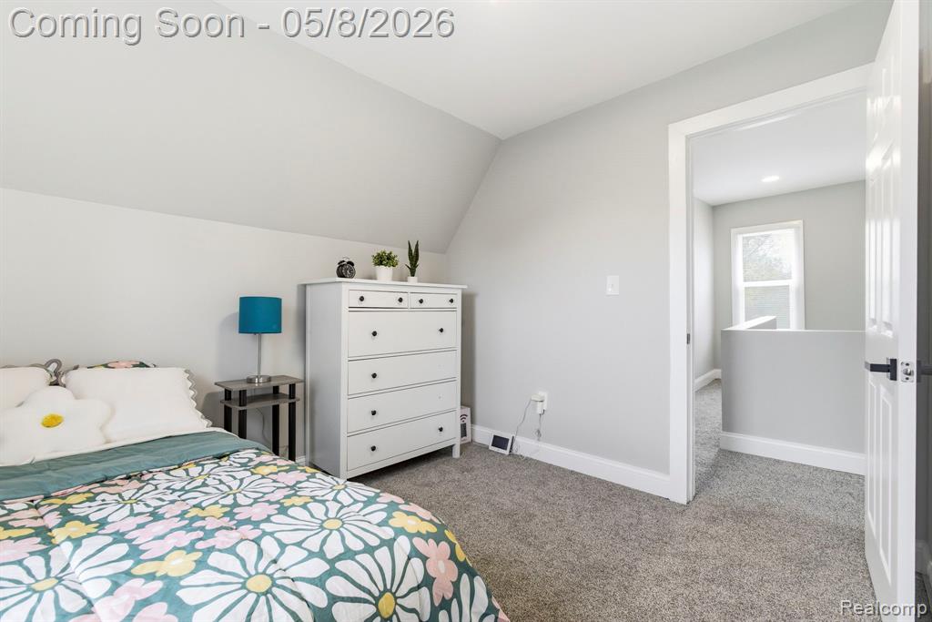3869 Harding Street Detroit, MI 48214 - Photo 22 of 36