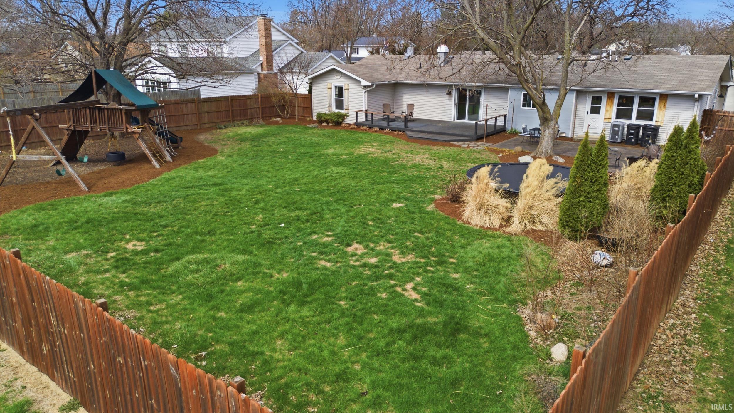 982 South Southernview Drive Lafayette, IN 47909 - Photo 2 of 34