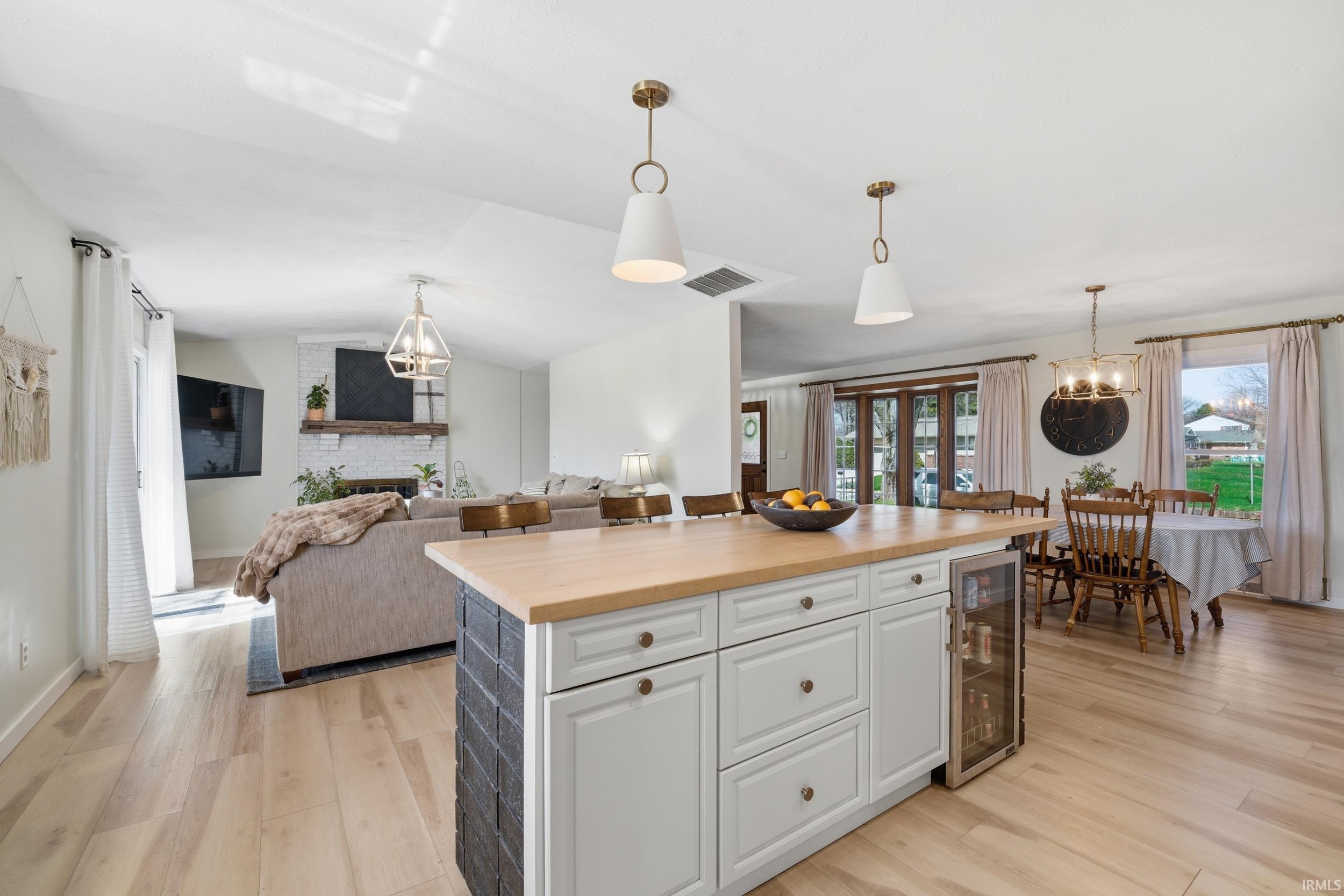 982 South Southernview Drive Lafayette, IN 47909 - Photo 8 of 34