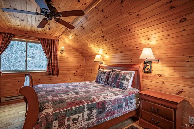 $499,900 | 143 Pawnee Drive West, Webb, NY 13420