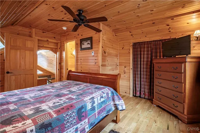 $499,900 | 143 Pawnee Drive West, Webb, NY 13420