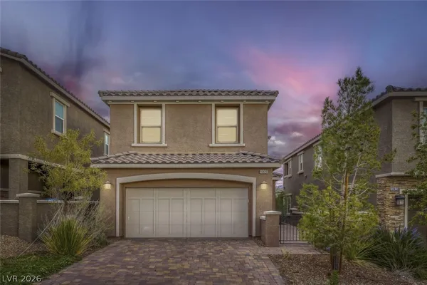$2,275 | 10426 Mount Charleston Avenue, Las Vegas, NV 89166