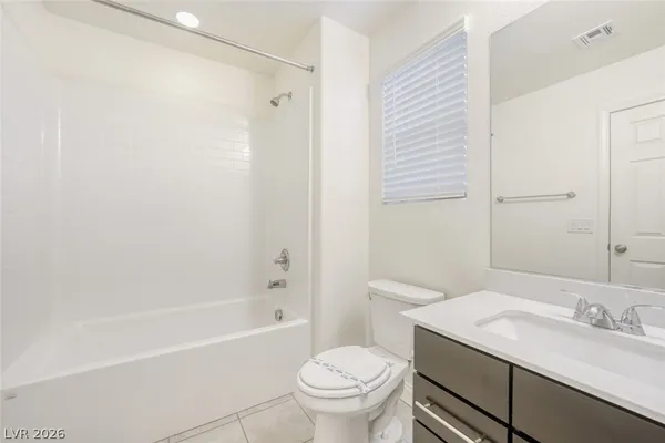 $2,275 | 10426 Mount Charleston Avenue, Las Vegas, NV 89166