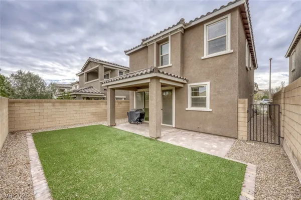 $2,275 | 10426 Mount Charleston Avenue, Las Vegas, NV 89166