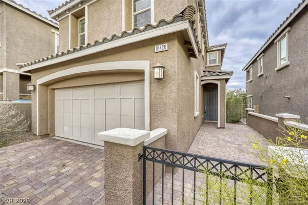 $2,275 | 10426 Mount Charleston Avenue, Las Vegas, NV 89166