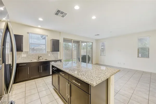 $2,275 | 10426 Mount Charleston Avenue, Las Vegas, NV 89166