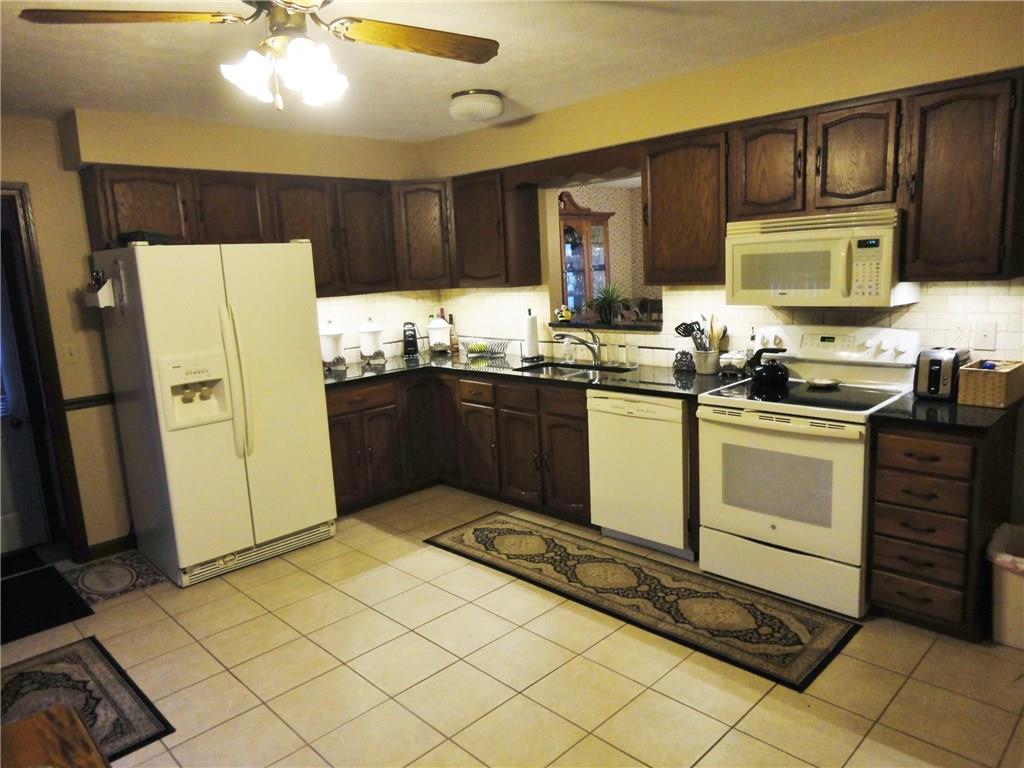 71 Glenn Road Mercer, PA 16137 - Photo 8 of 21