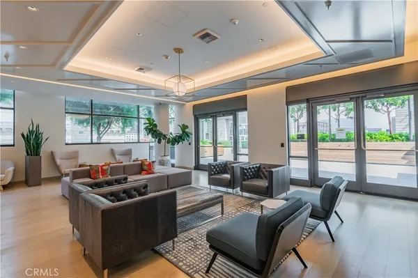 $3,700 | 400 South Broadway, Unit 1803, Los Angeles, CA 90013