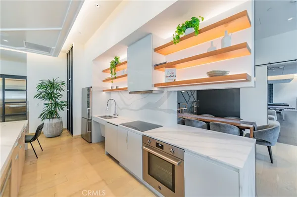 $3,700 | 400 South Broadway, Unit 1803, Los Angeles, CA 90013