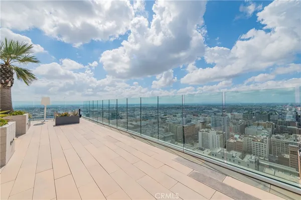 $3,700 | 400 South Broadway, Unit 1803, Los Angeles, CA 90013