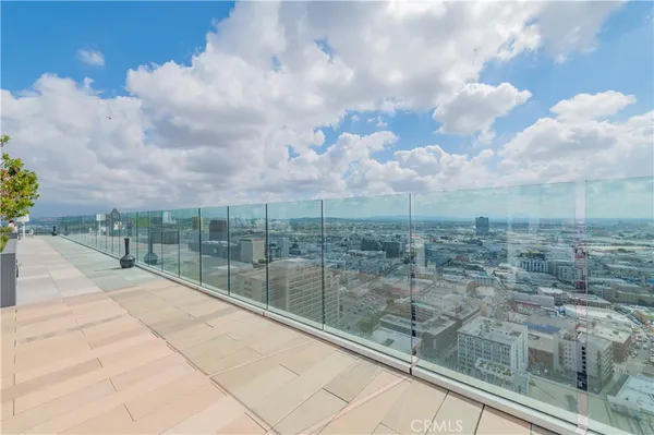 $3,700 | 400 South Broadway, Unit 1803, Los Angeles, CA 90013