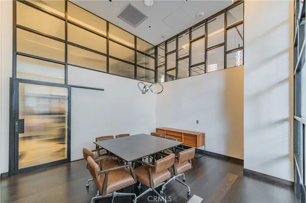 $3,700 | 400 South Broadway, Unit 1803, Los Angeles, CA 90013