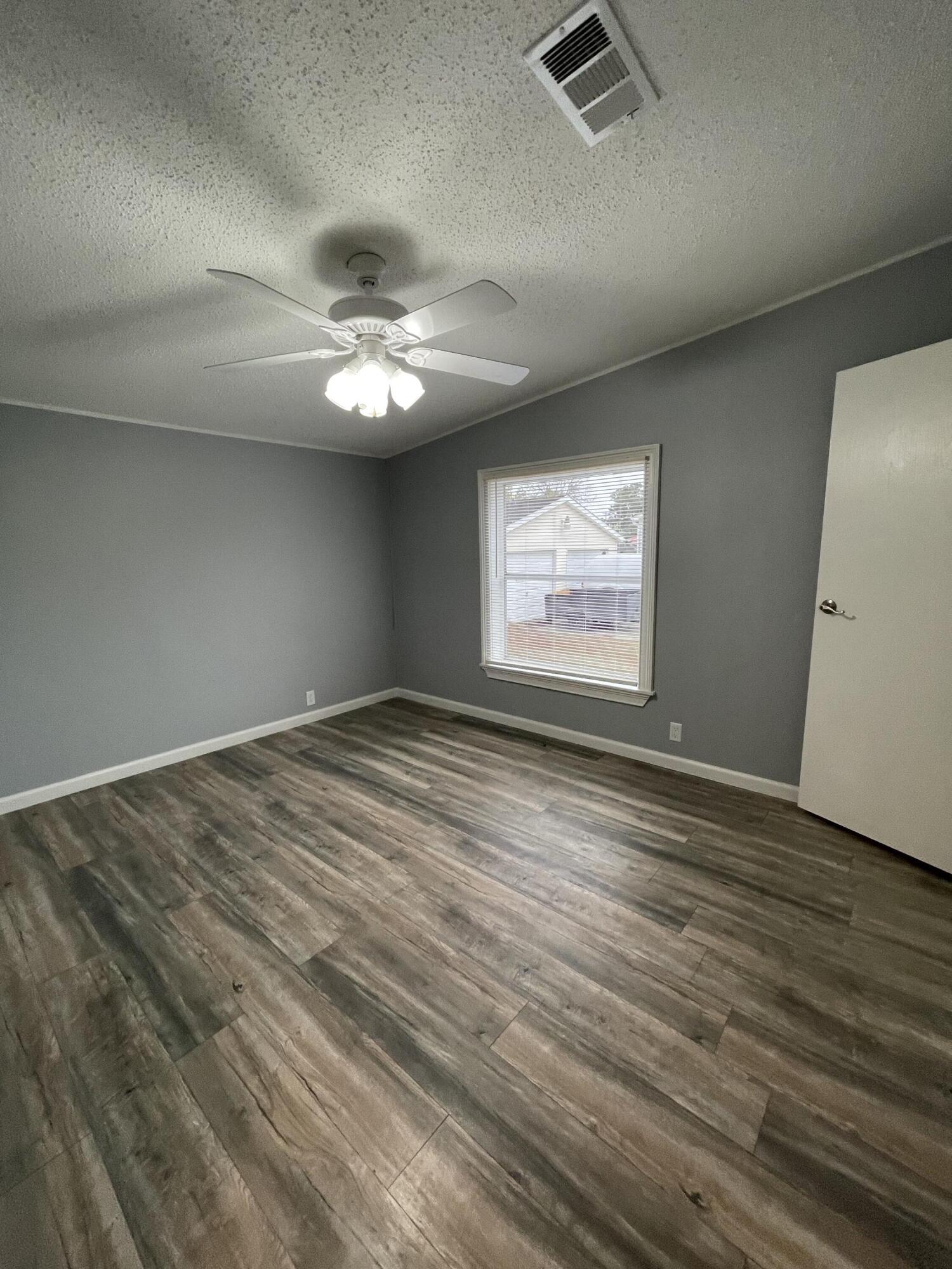 126 Albacore Road Bonneau, SC 29431 - Photo 18 of 22 126 Albacore