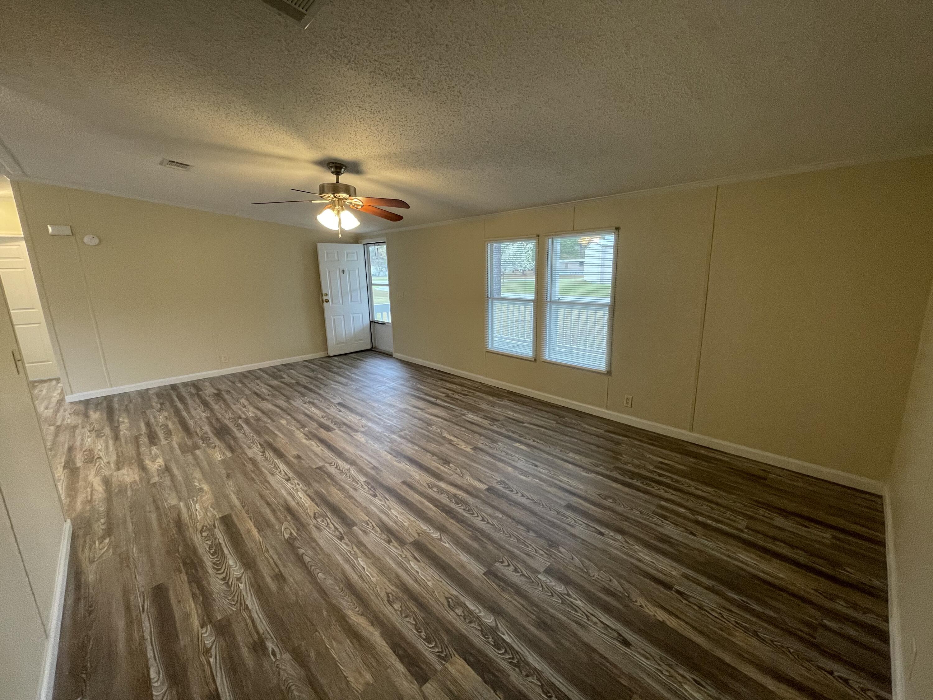 126 Albacore Road Bonneau, SC 29431 - Photo 5 of 22 126 Albacore