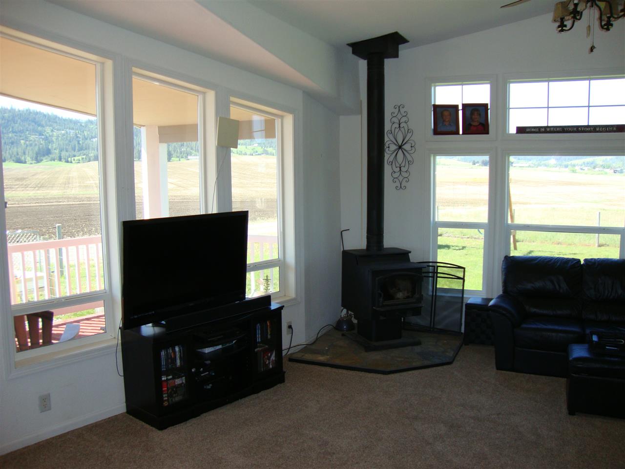 4529 South Linke Road Greenacres, WA 99016 - Photo 2 of 20