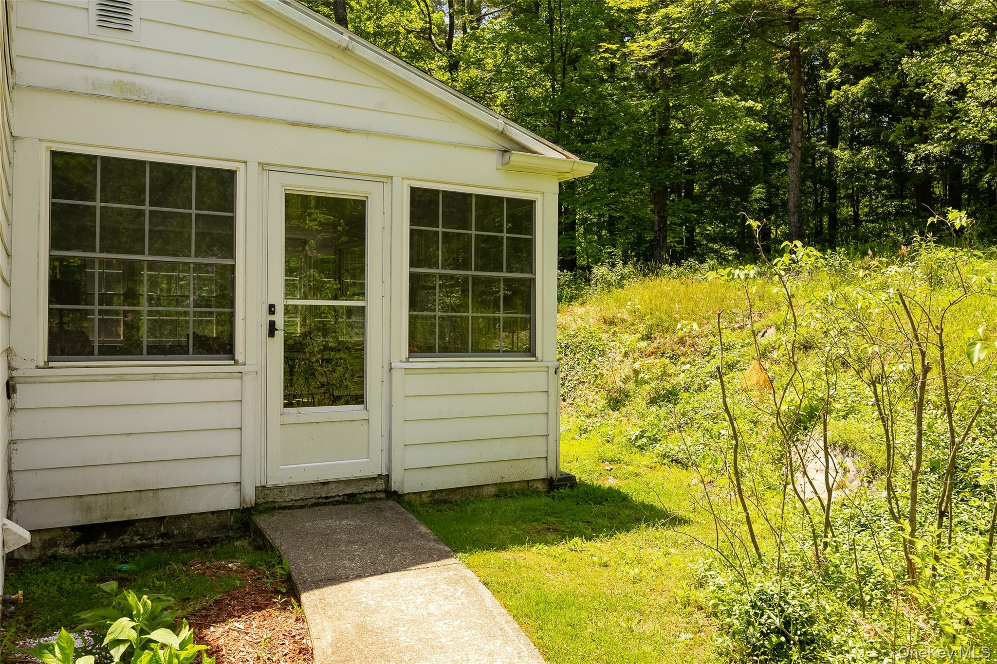 50 Aspinwall Road Red Hook, NY 12571 - Photo 33 of 39