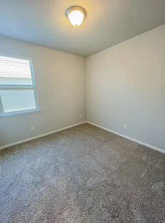 $1,750 | 465 Unforgiven Lane, Jarrell, TX 76537