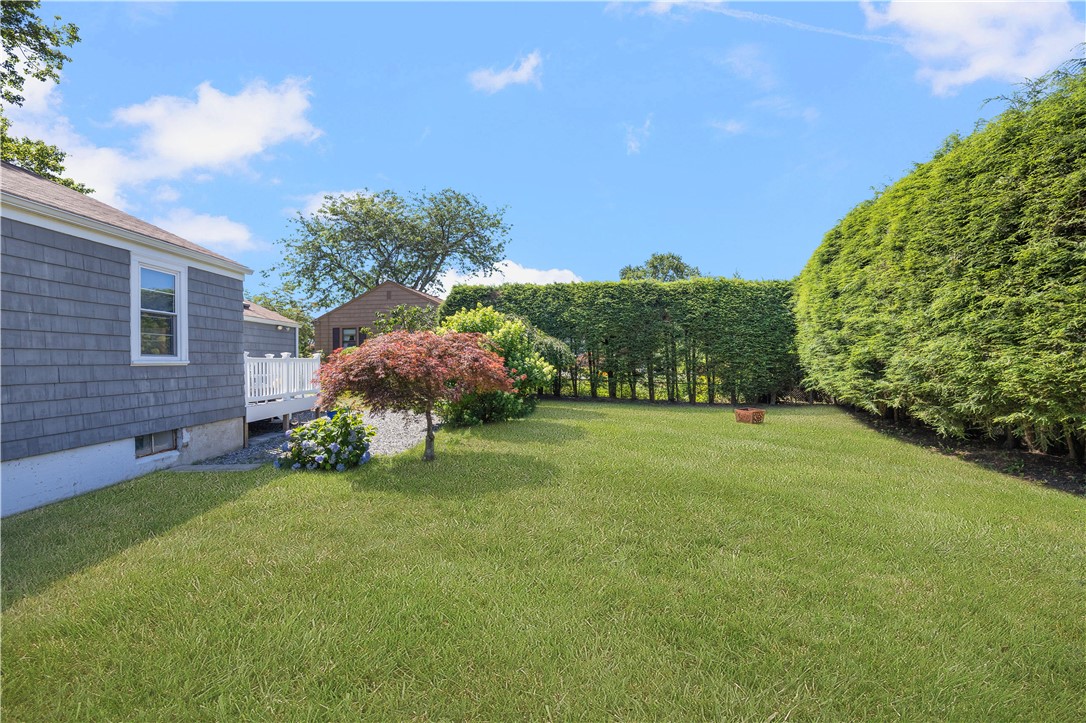 29 Juniper Drive Cranston, RI 02920 - Photo 36 of 38