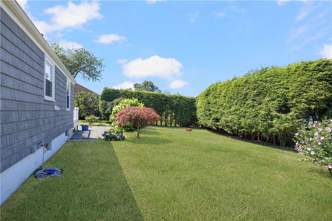 29 Juniper Drive Cranston, RI 02920 - Photo 37 of 38