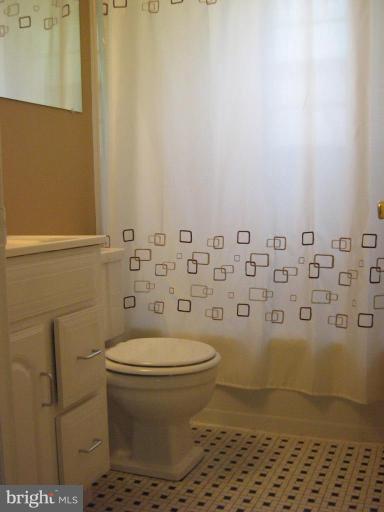 1010 St Albans Road Baltimore, MD 21239 - Photo 20 of 30 Bath #1