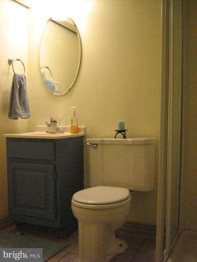 1010 St Albans Road Baltimore, MD 21239 - Photo 21 of 30 Bath #2