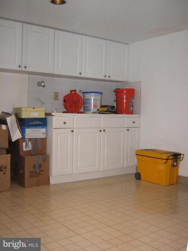 1010 St Albans Road Baltimore, MD 21239 - Photo 23 of 30 Workshop