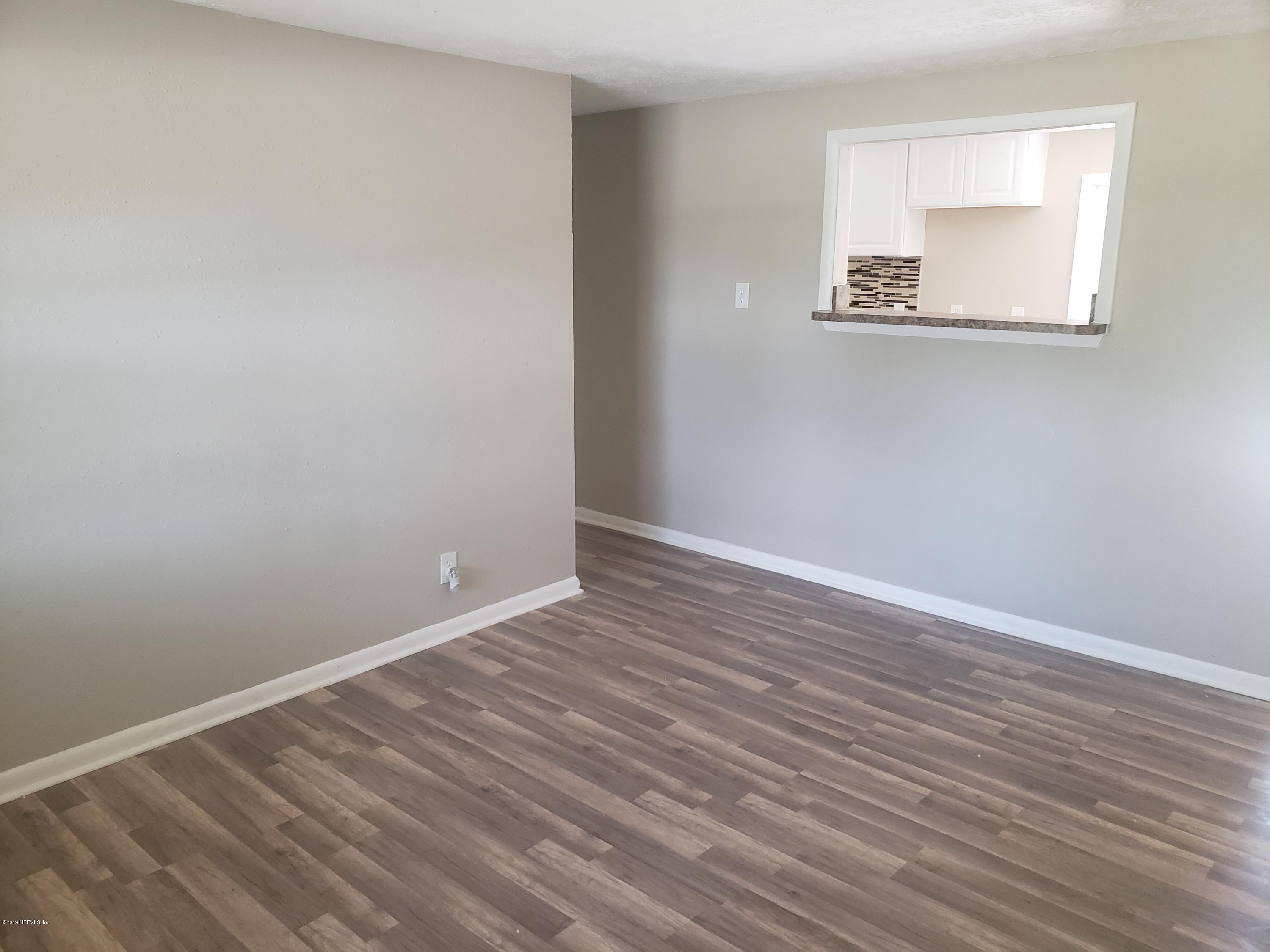 2116 Leonid Road Jacksonville, FL 32218 - Photo 4 of 25 20190418_134611