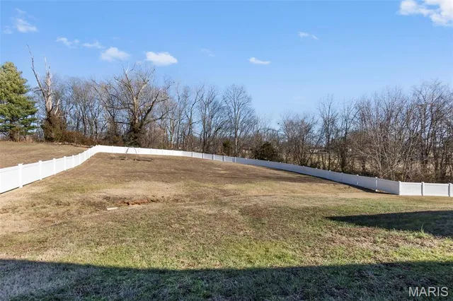 $355,000 | 1422 Discovery Court, Jackson, MO 63755