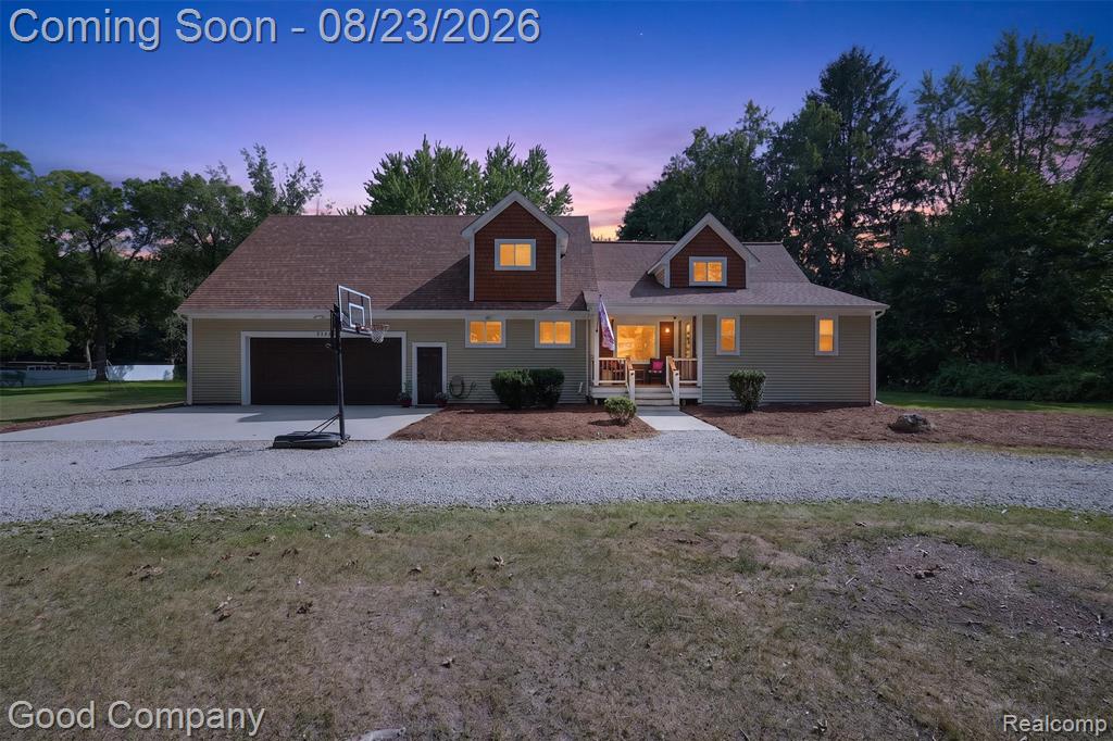 2145 Cole Road Lake Orion, MI 48362 - Photo 1 of 74 Gallery Image 1