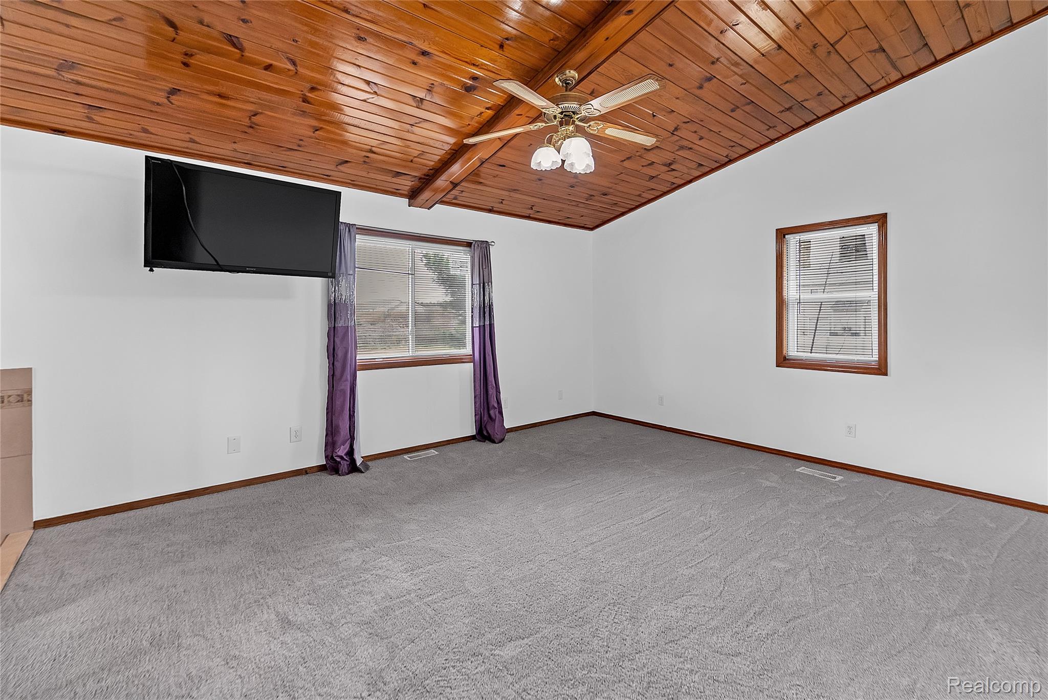 1081 South Gale Road Davison, MI 48423 - Photo 15 of 43