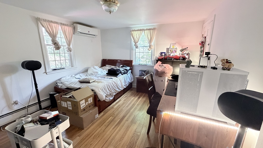 4 Mossdale Road Boston, MA 02130 - Photo 9 of 19 Gallery Image 9