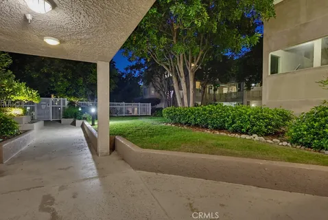 $598,000 | 1450 Brett Place, Unit 305, San Pedro, CA 90732