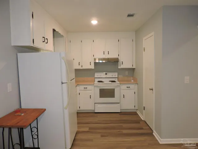 $1,550 | 6970 Woodley Drive, Pensacola, FL 32503