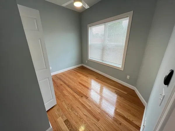 $5,300 | 126 Cross Street, Unit 6, Somerville, MA 02145