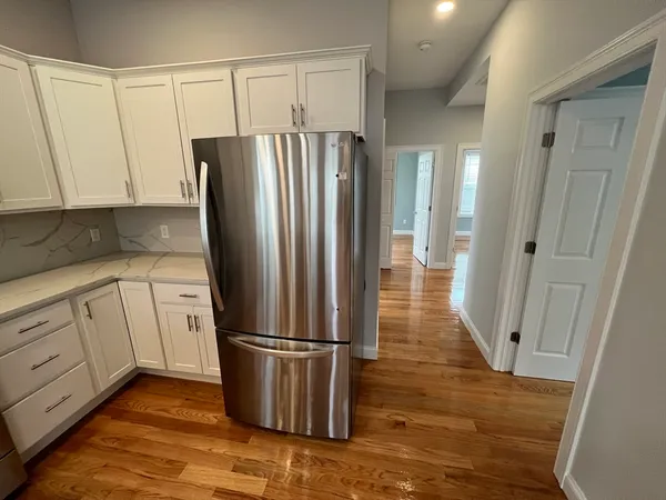 $5,300 | 126 Cross Street, Unit 6, Somerville, MA 02145