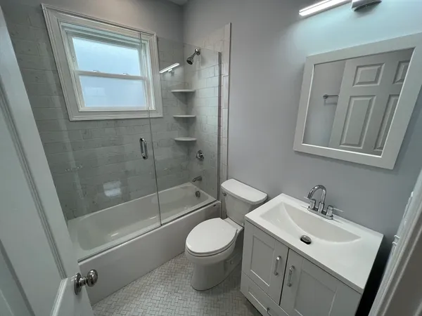 $5,300 | 126 Cross Street, Unit 6, Somerville, MA 02145