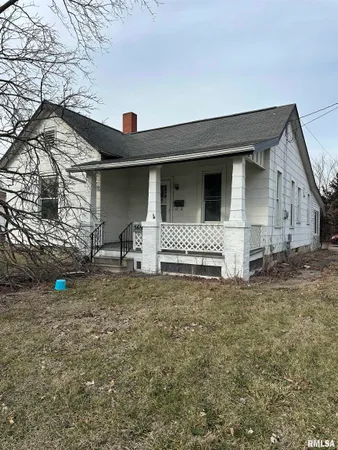 $49,900 | 569 Custer Place, Canton, IL 61520