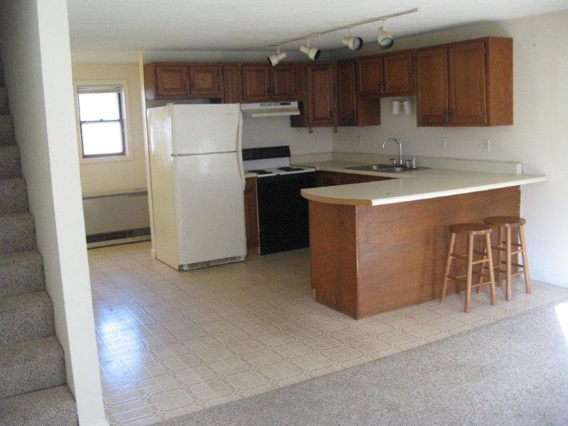 5 Plante Street Rochester, NH 03867 - Photo 3 of 7