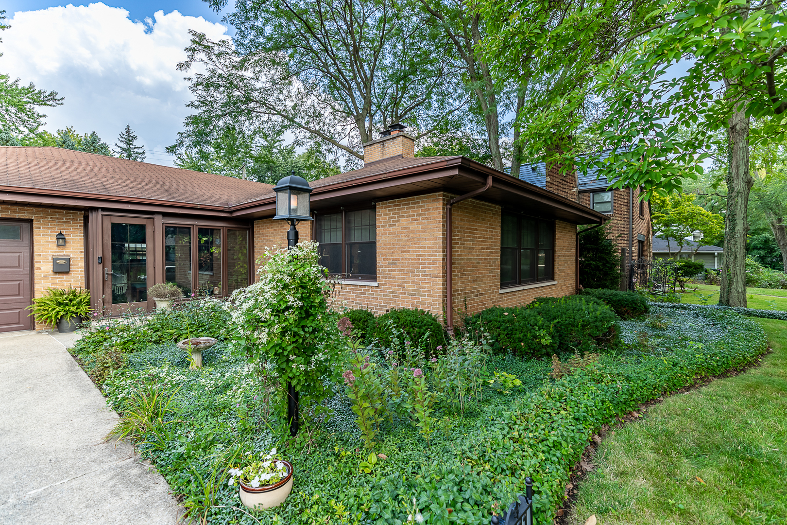 2111 Collett Lane Flossmoor, IL 60422 - Photo 4 of 32