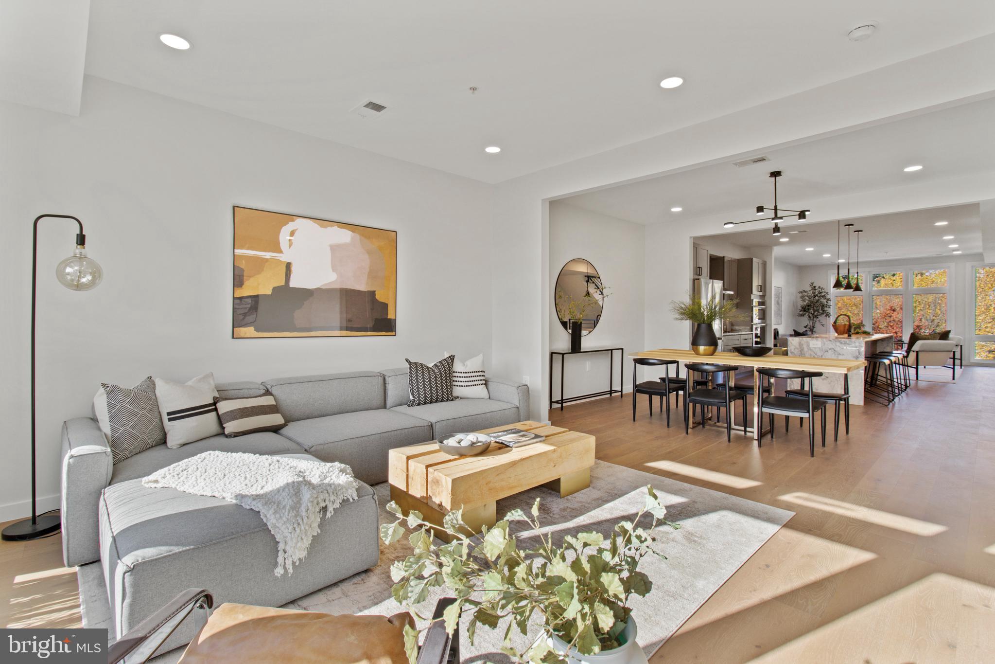 4331 Kansas Avenue Northwest, Unit 2 Washington, DC 20011 - Photo 4 of 37