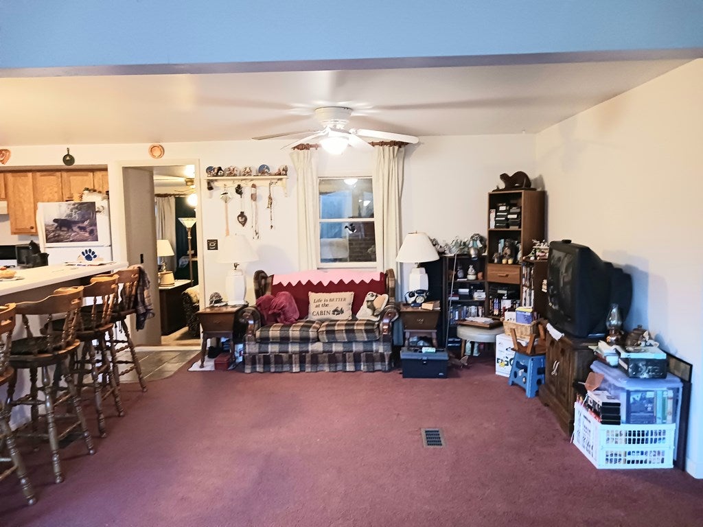 10165 Evergreen Road Huntingdon, PA 16652 - Photo 12 of 19 Gallery Image 12