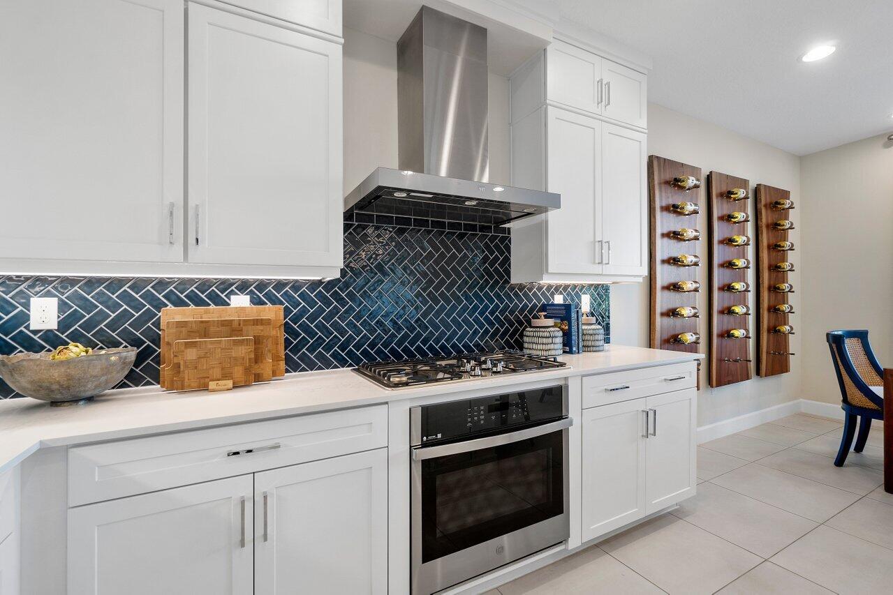 19227 Rolling Acrs Road Loxahatchee, FL 33470 - Photo 11 of 39 Kitchen View