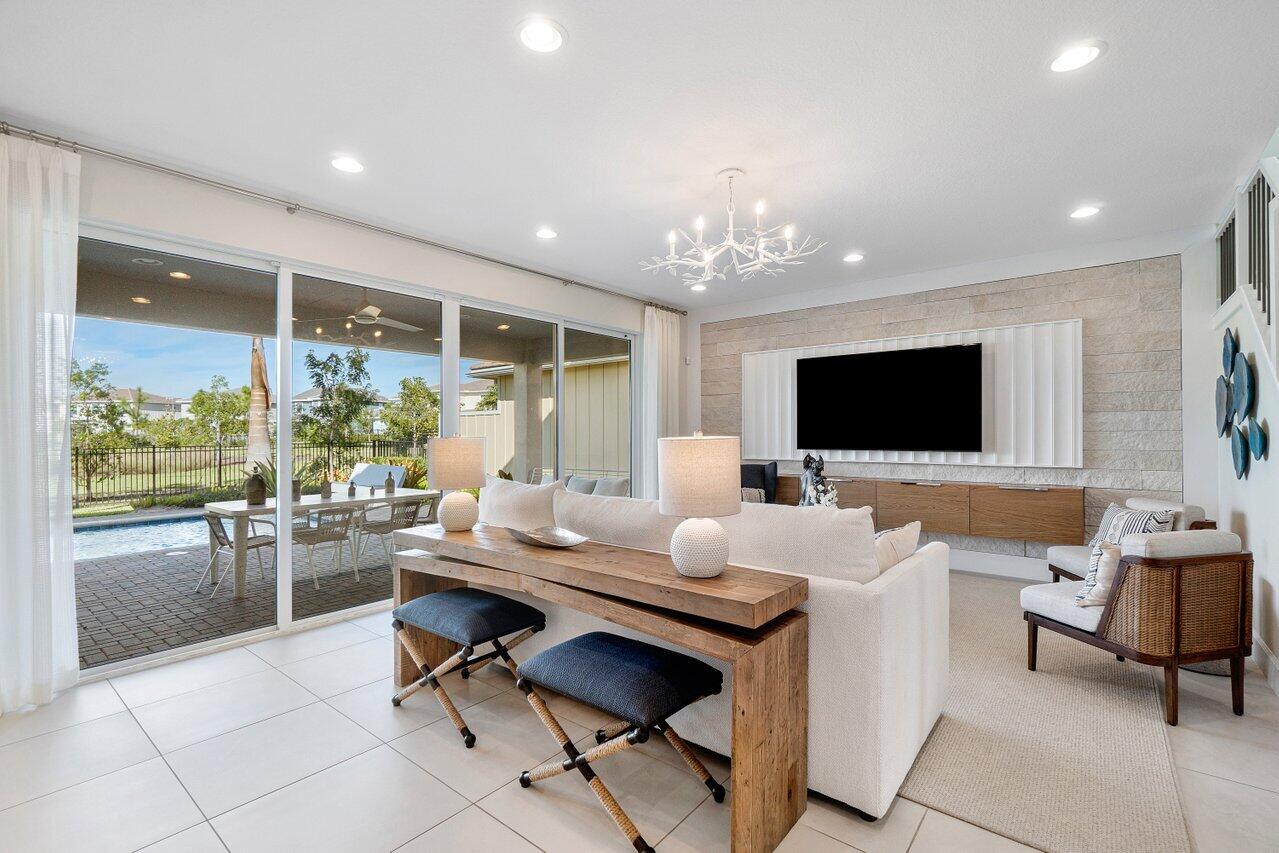 19227 Rolling Acrs Road Loxahatchee, FL 33470 - Photo 13 of 39 Great Room View