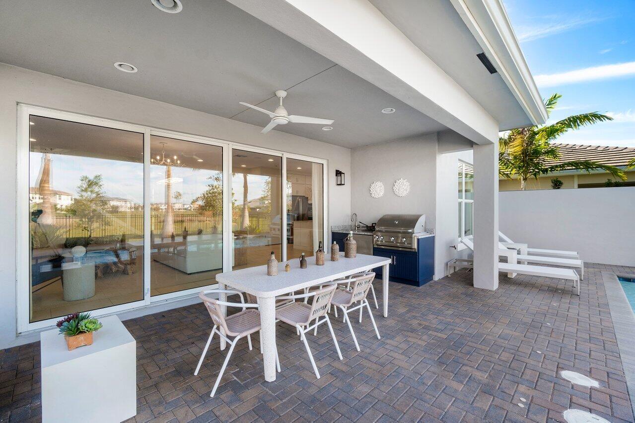 19227 Rolling Acrs Road Loxahatchee, FL 33470 - Photo 36 of 39 Patio View