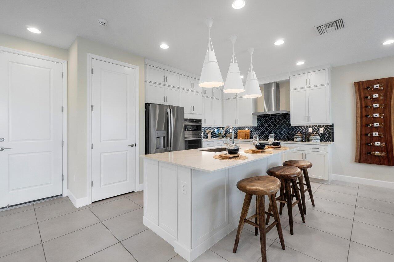 19227 Rolling Acrs Road Loxahatchee, FL 33470 - Photo 8 of 39 Kitchen View