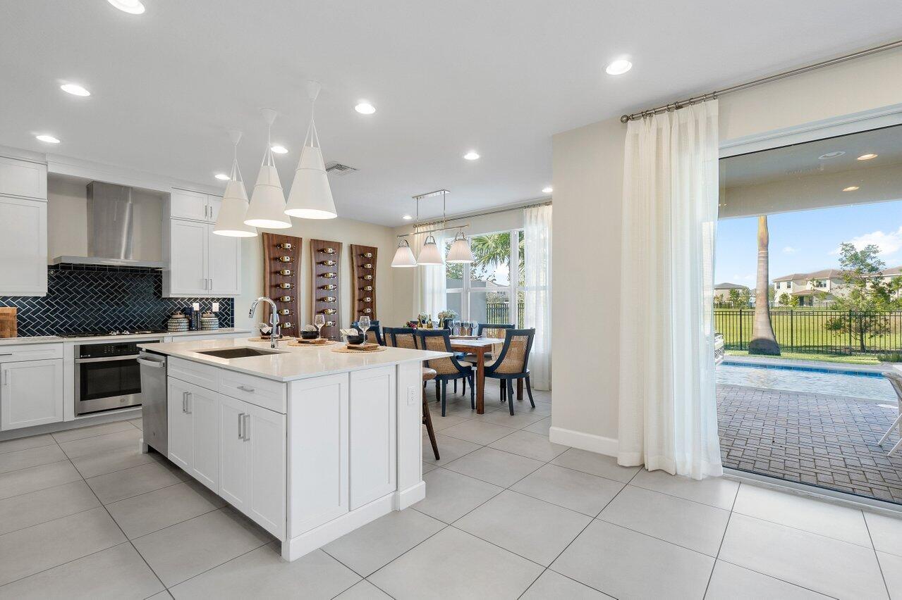 19227 Rolling Acrs Road Loxahatchee, FL 33470 - Photo 9 of 39 Kitchen/Dining View